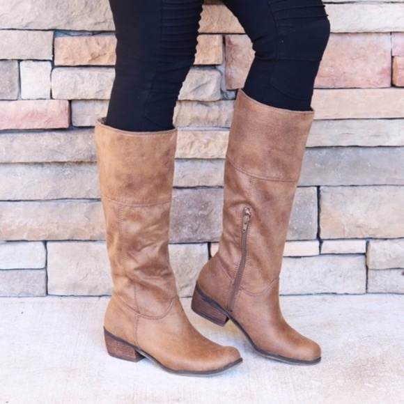 Shoes - New Brown Boots Side Zipper Winter Boot